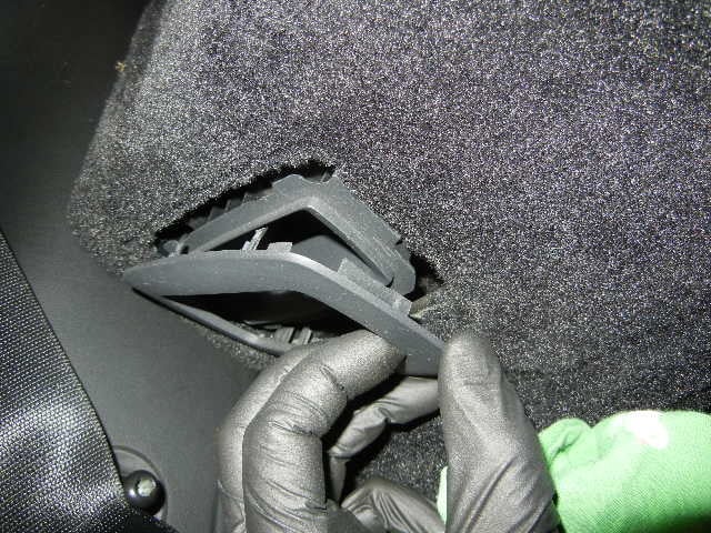 Porsche 996 Turbo subwoofer removal Porsche 996 Turbo subwoofer removal